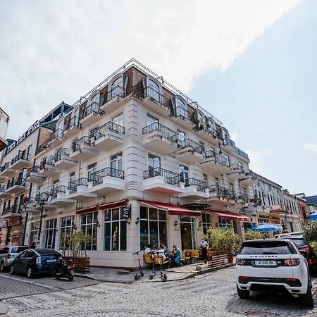 West Apart Hotel Batumi Exterior photo